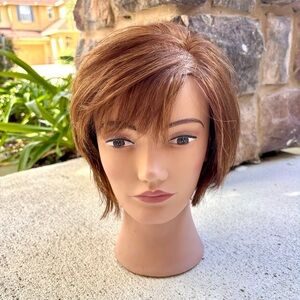 Professional Female Mannequin Head with Short Straight Hair Level 5 brunette